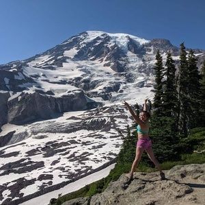 Meet your Posher, Lisa